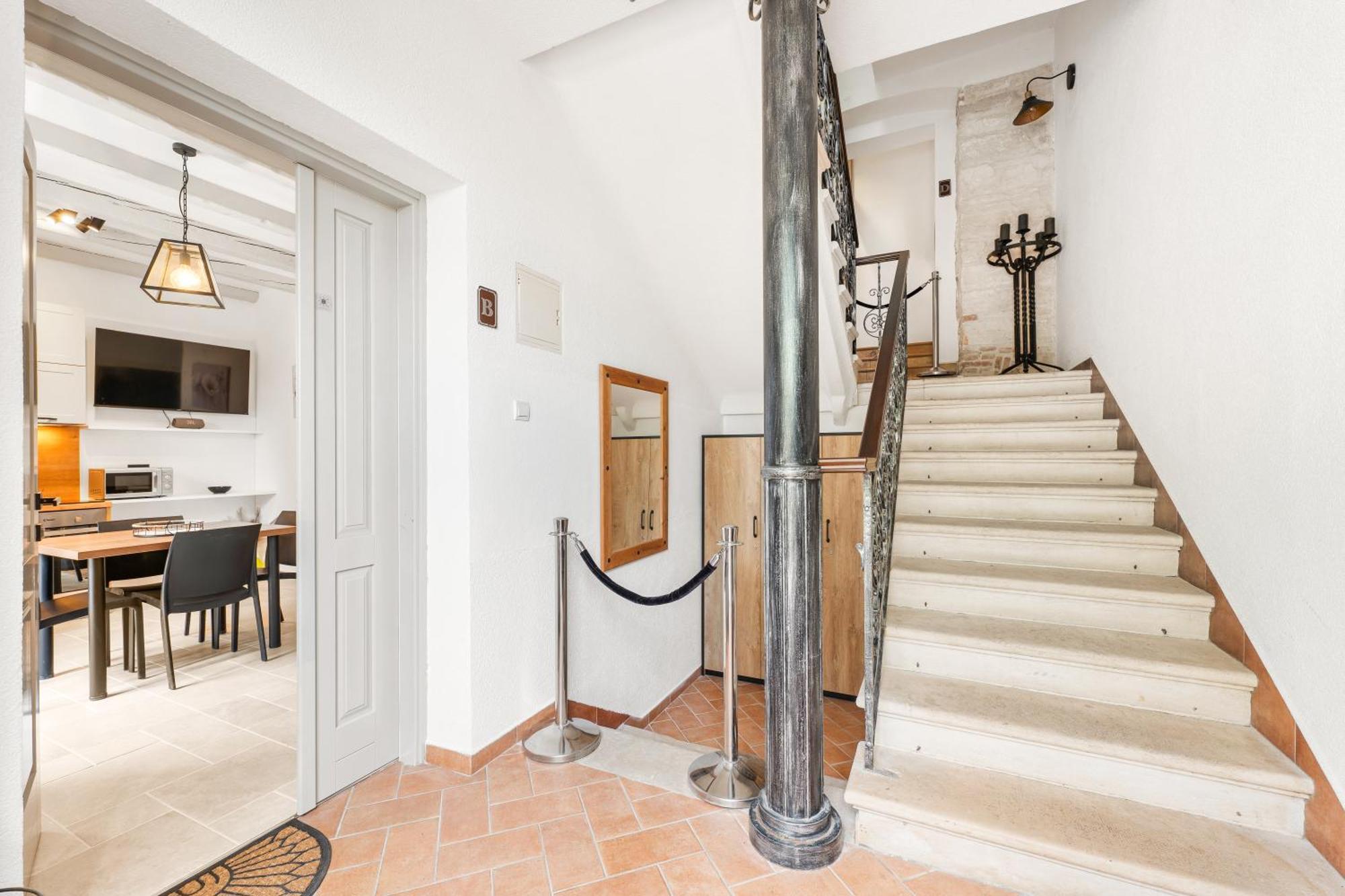 Suncitylifestyle2- With A Terrace * Poreč